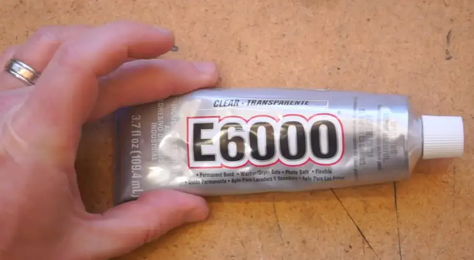 Showing Clear E6000 Glue 1